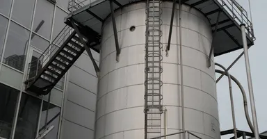 Industrial tanks and facility structure